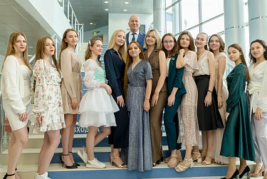 «Золотой бал» зажег Оренбуржье